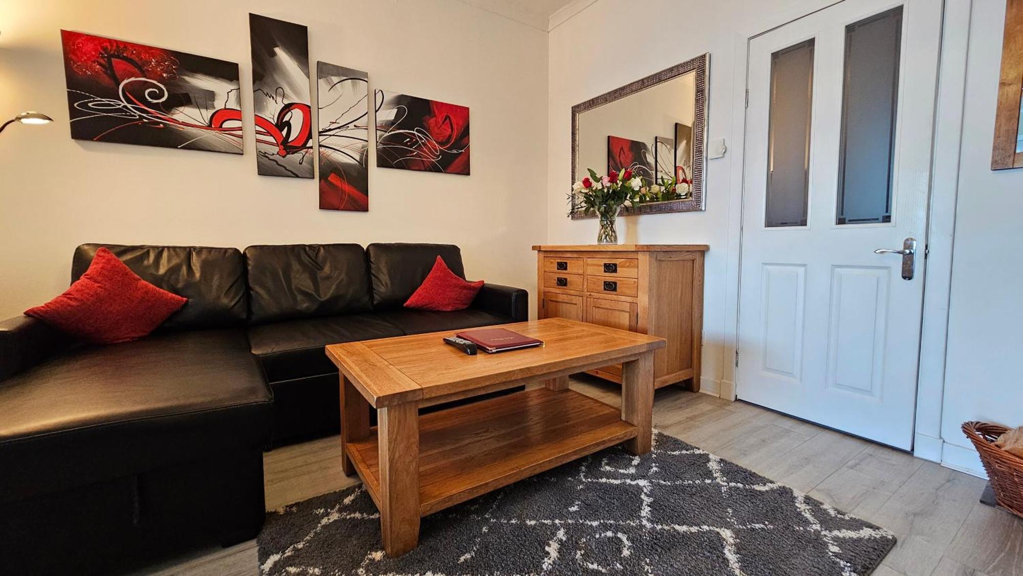Ards House Self Catering Apartment With Sea Views 奥本 外观 照片